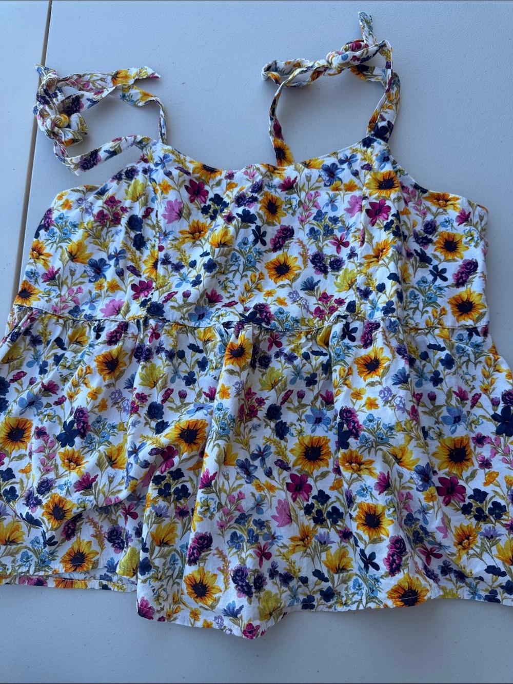 Floral Tank Top in White & Multicolor Like New